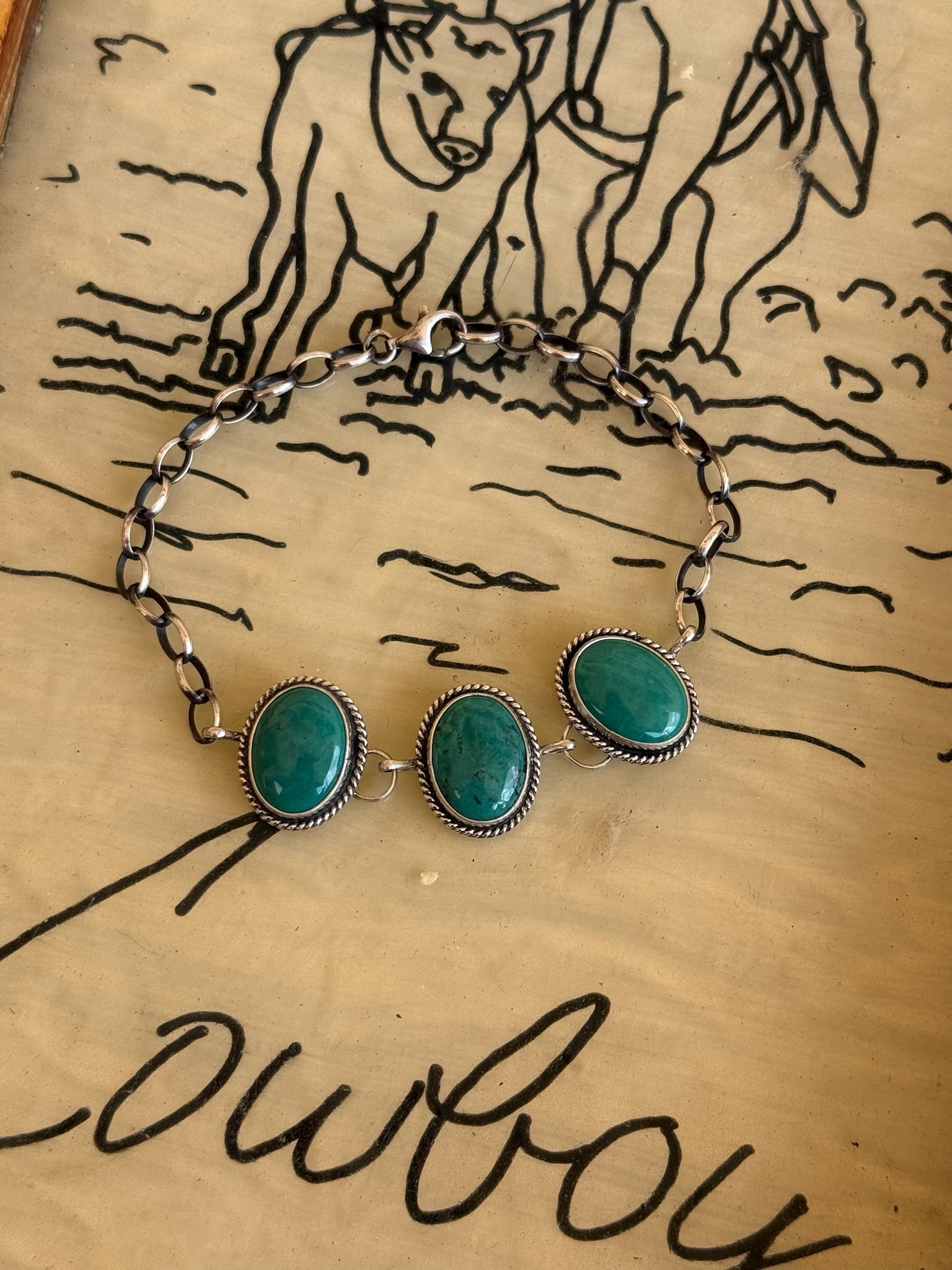 Hubei 3 Stone Bracelet